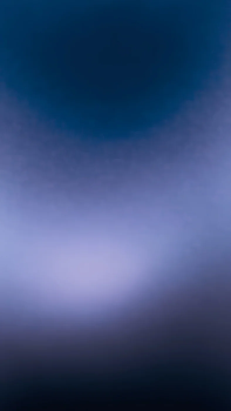 Blue Reverie — abstract wallpaper